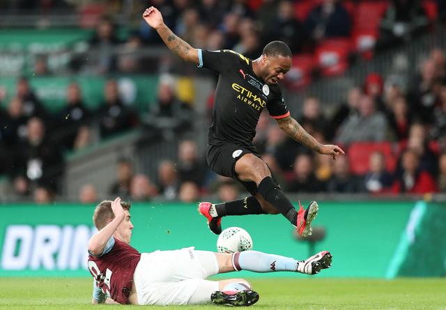 德比战投掷物品，西足协处罚塞维利亚部分看台关闭3场+罚款