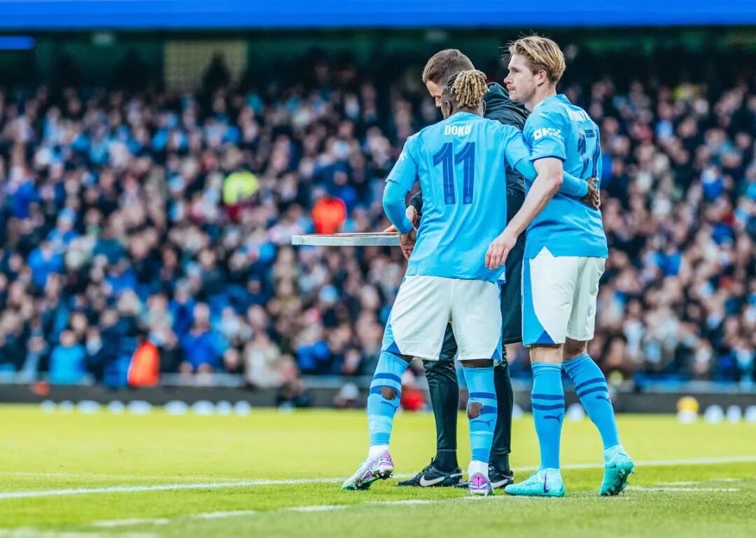 FOG与NFL达成多年合作，标志性宽松剪裁引关注