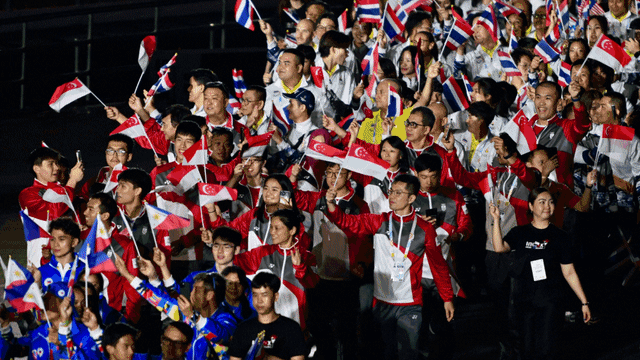 记者：多特为法比奥-席尔瓦提供了为期五年的合同