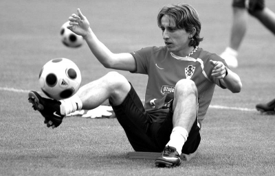 周定洋坐镇，亚冠成都蓉城VS神户胜利船，韦世豪+德尔加多领衔进攻