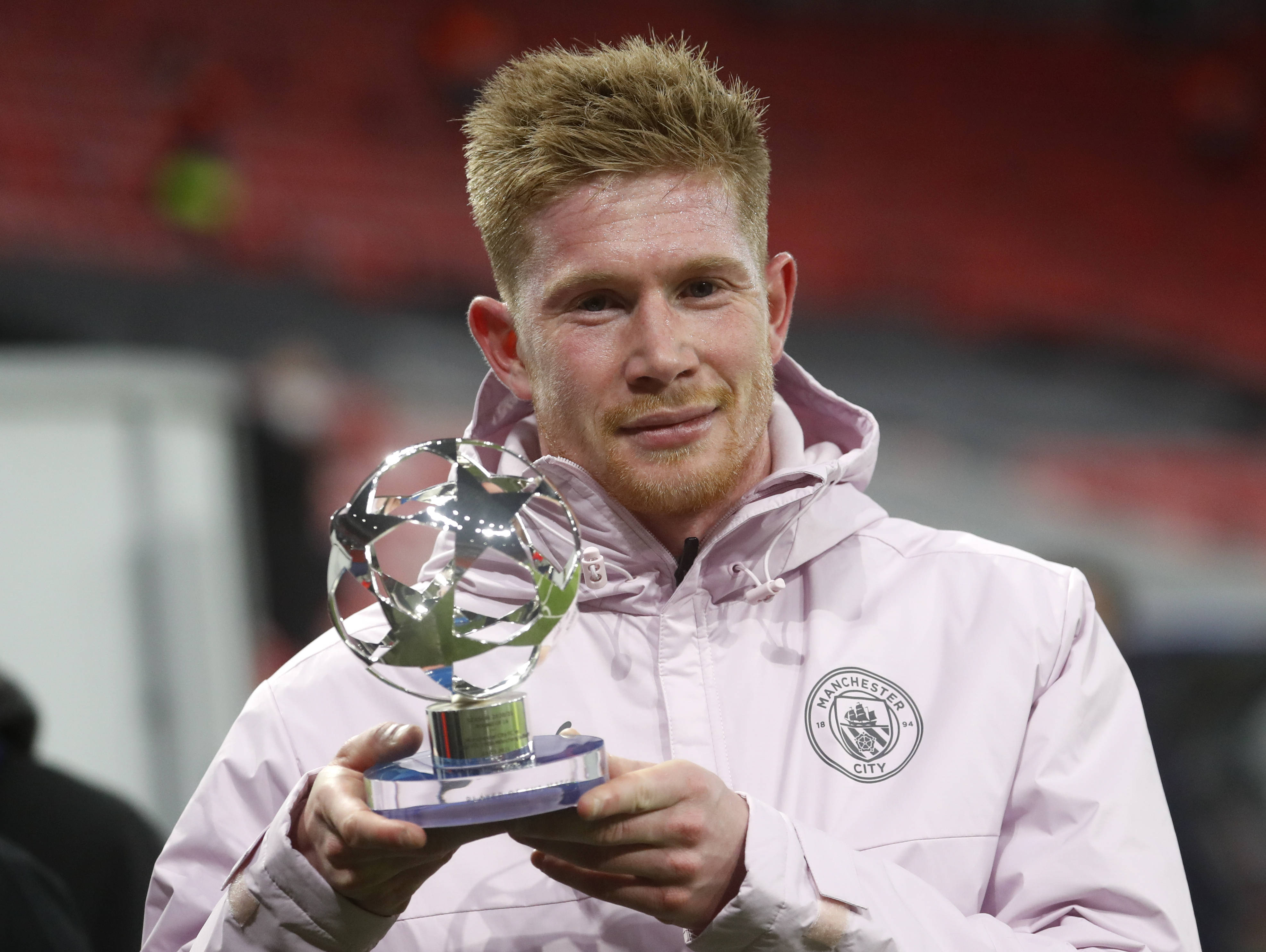 贝克汉姆发文庆祝球队夺冠，妻子、儿子、女儿齐现身，38岁梅西再创传奇